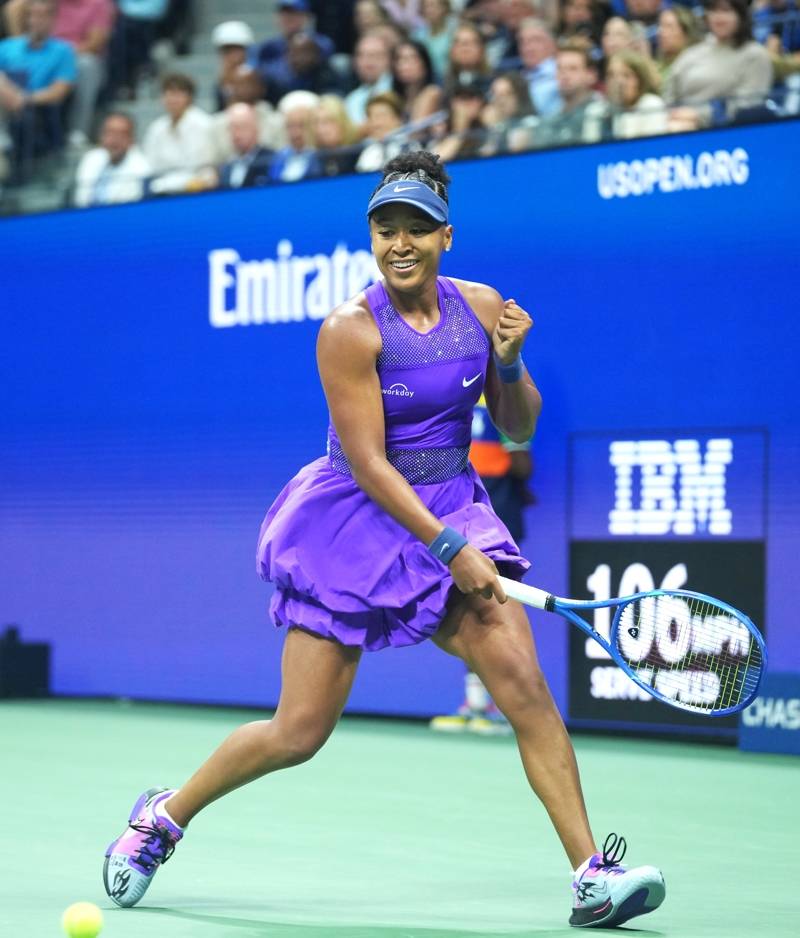 开云体育-大坂直美重返赛场，反败为胜首场状态出色，西班牙队观众沸腾！上演精彩一战的简单介绍-开云体育